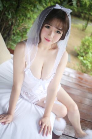 人爱热精品在线观看-午夜剧场全集在线观看