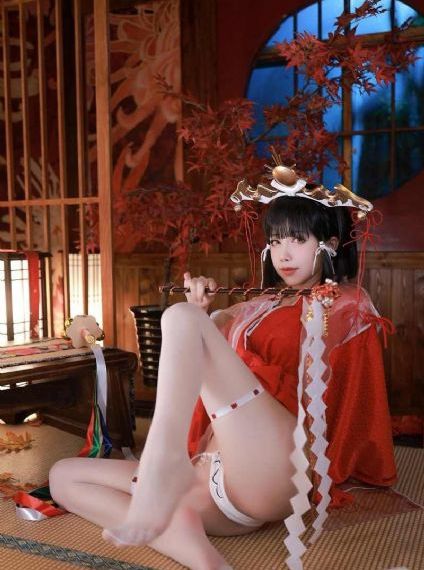 上课停电被男生摸出了水-最近手机高清在线观看
